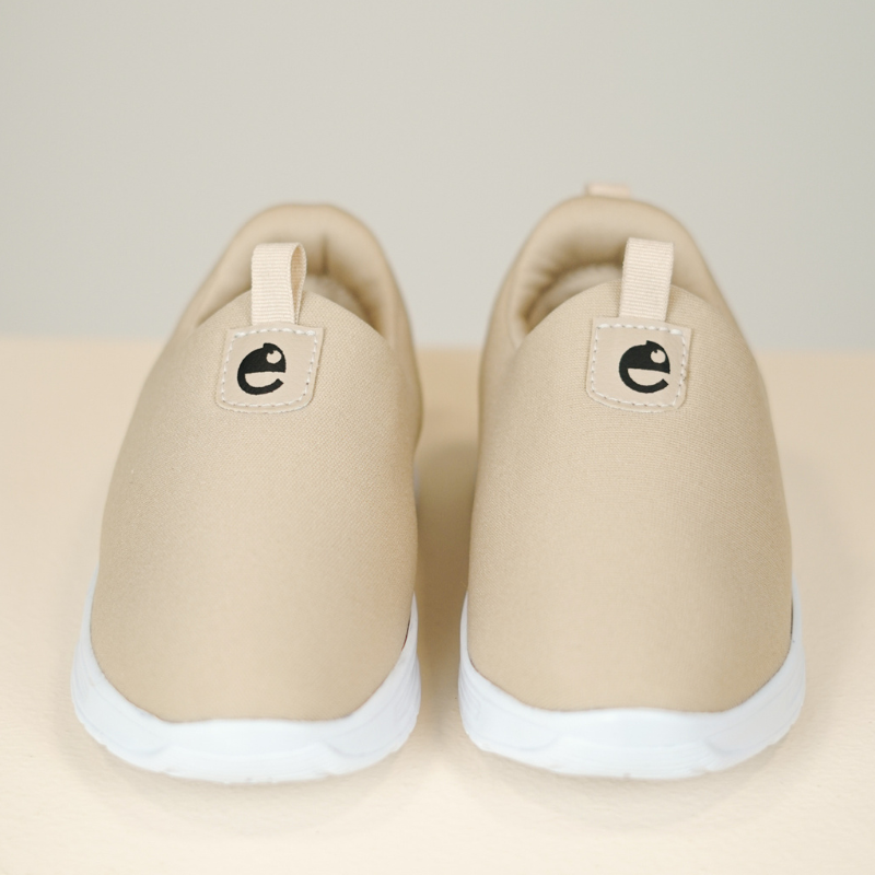 Sapato Calce Fácil Zoomer Bege